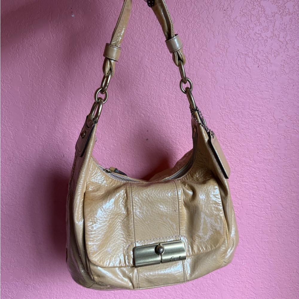 coach yellow kristen shoulder bag / crossbody